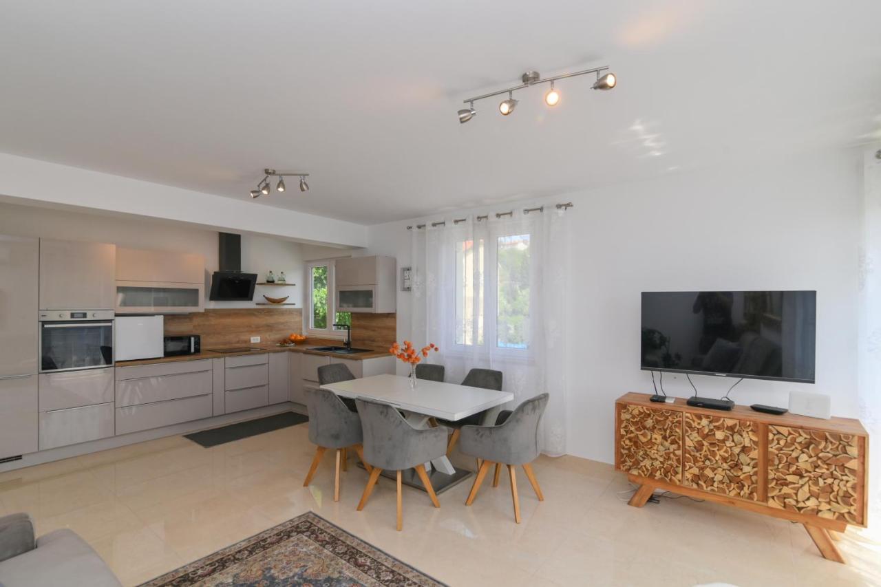 Apartman Iskra Διαμέρισμα Ριέκα Εξωτερικό φωτογραφία